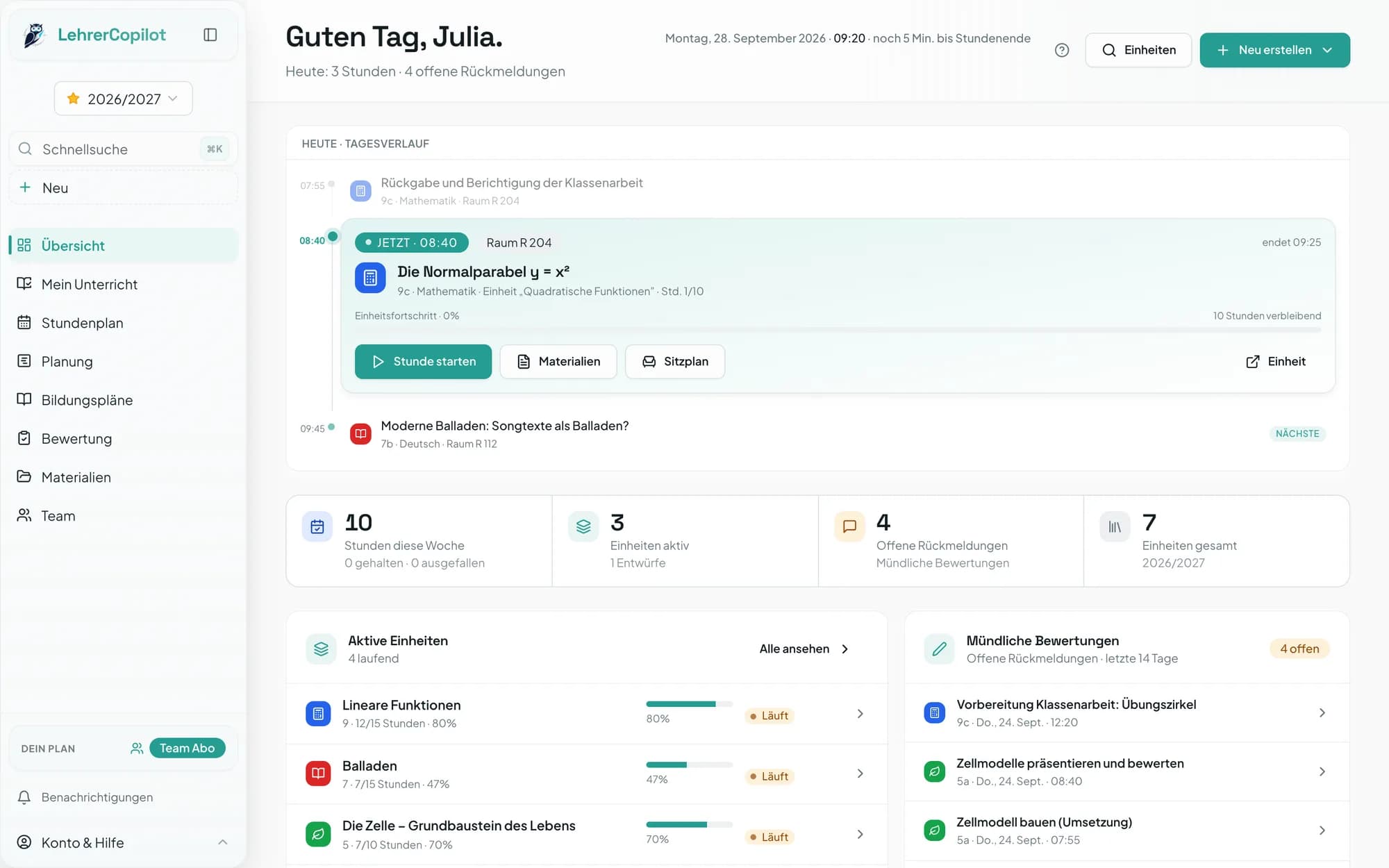 LehrerCopilot-Übersicht mit Tagesverlauf, aktueller Stunde und aktiven Einheiten